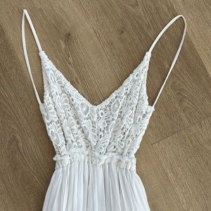 White lace maxi dress